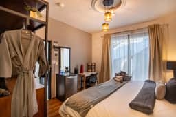 Beta by Nomadier | Private Bedroom + Rooftop Terrace in Condesa - Image 2
