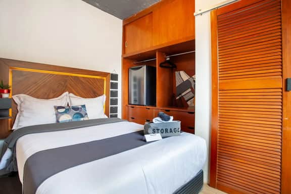 Delta by Nomadier | Private Bedroom + Rooftop Terrace in Condesa - Image 3