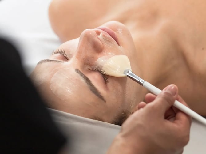 Glow-Boosting Facial Experience in Mexico City