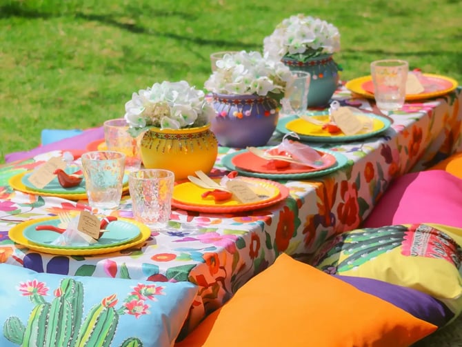 Mexican Picnic Experience at Chapultepec Lake in Mexico City