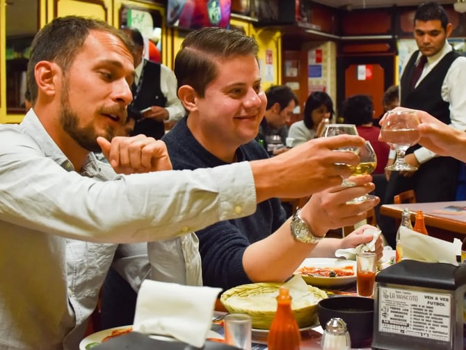 Mexico City Tequila Tasting Tour in Classic Cantinas